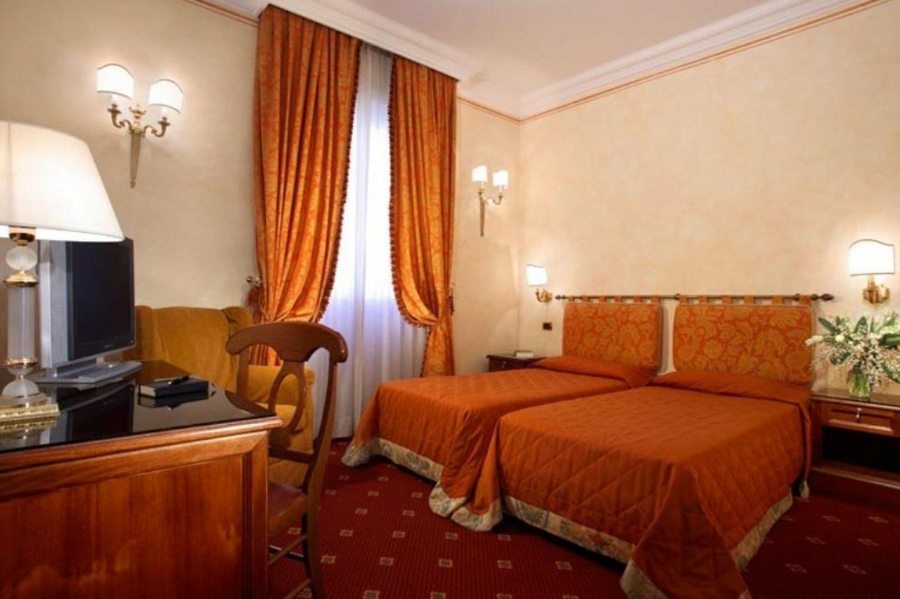 Lh Grand Hotel Hermitage Rom Værelse billede